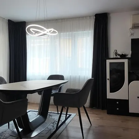 Apartment Centre *