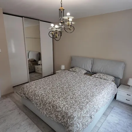 Apartment Centre Warna