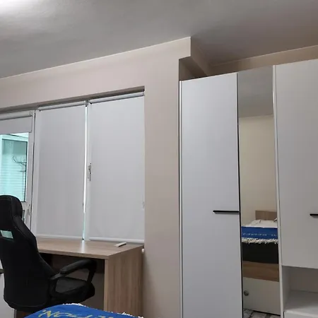 Apartment Centre
